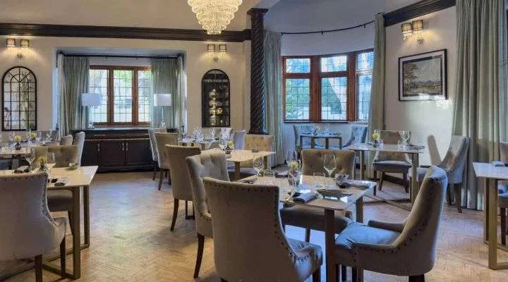 Restaurant image
