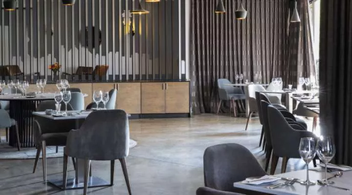 Restaurant image
