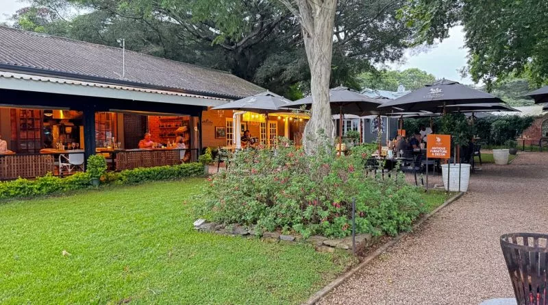 Restaurant image