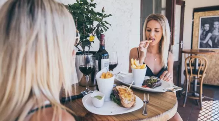 Restaurant image