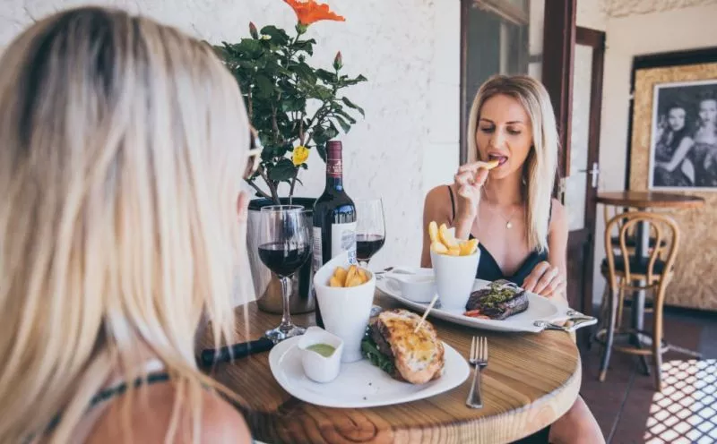 Restaurant image