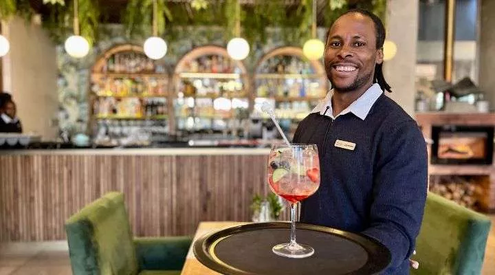Restaurant image