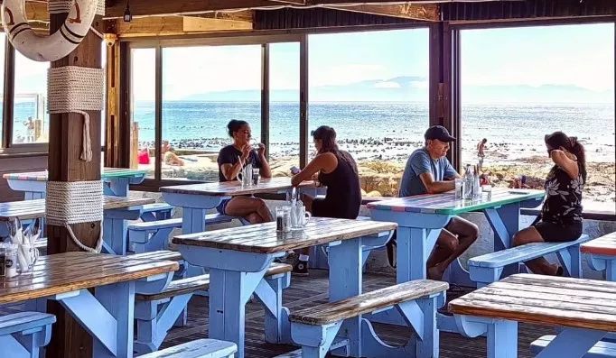 Restaurant image