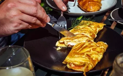 Restaurant image