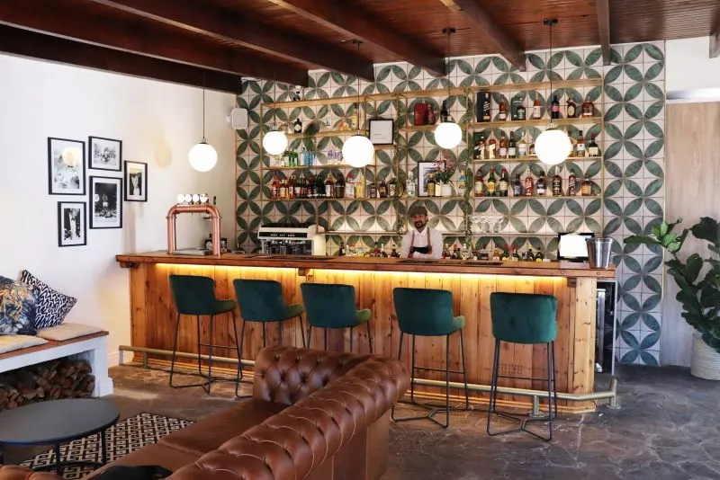 Restaurant image
