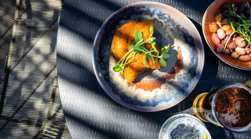 Restaurant image