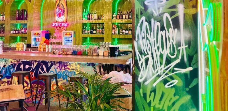 Restaurant image
