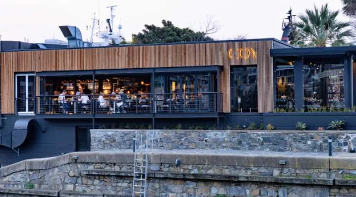 Restaurant image