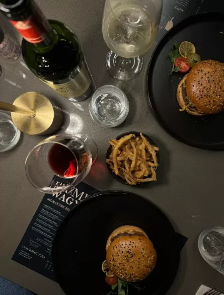 Restaurant image