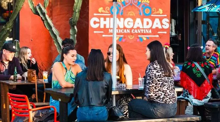 Restaurant image