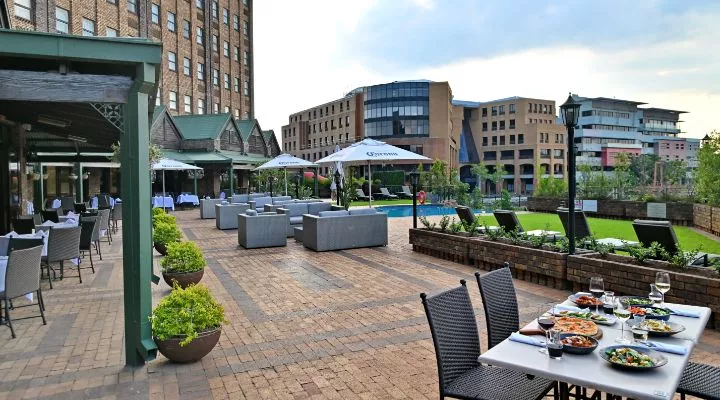 Restaurant image