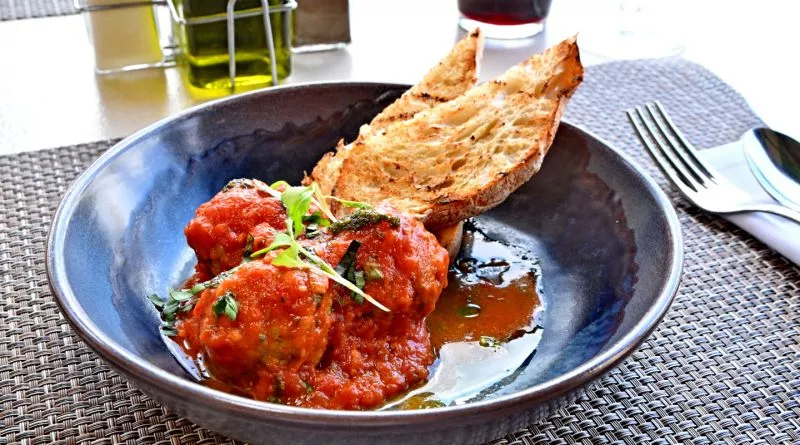 Restaurant image
