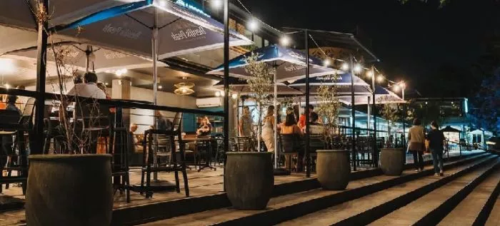 Restaurant image