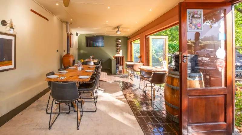 Restaurant image