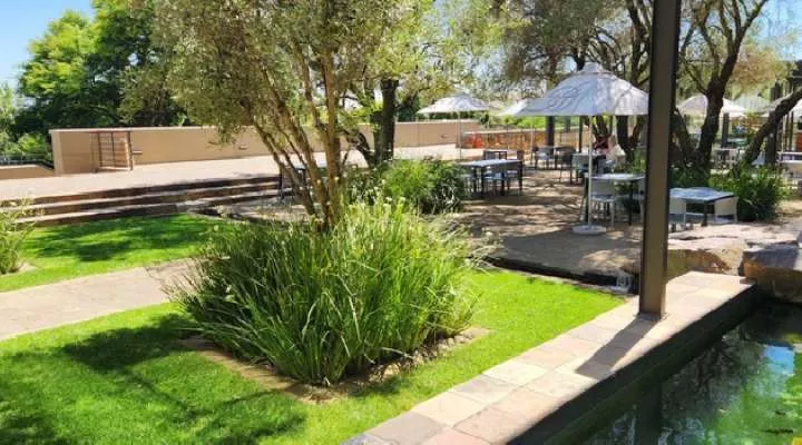 Restaurant image