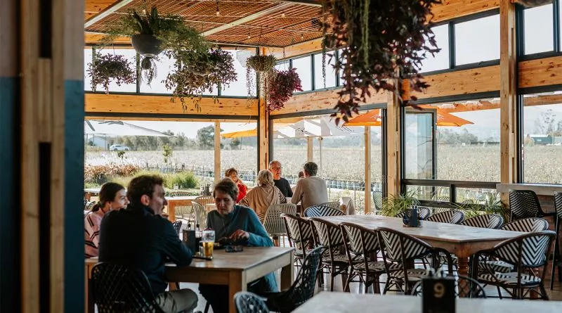 Restaurant image