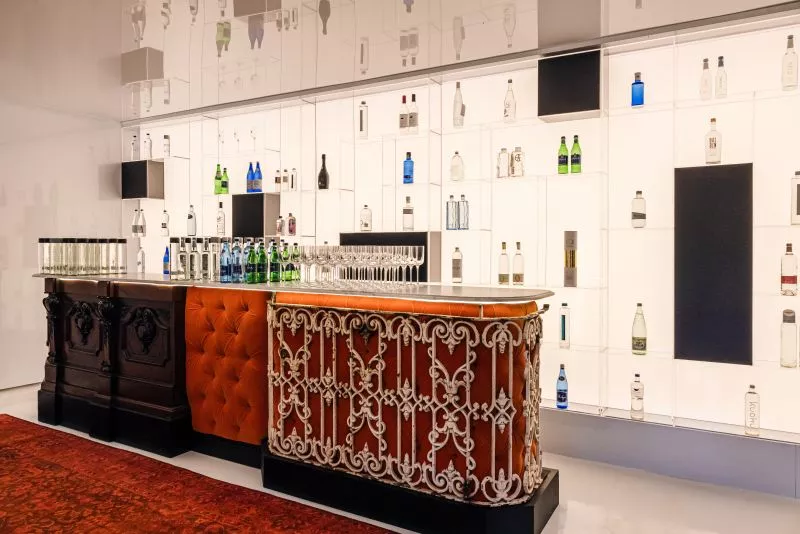 Restaurant image
