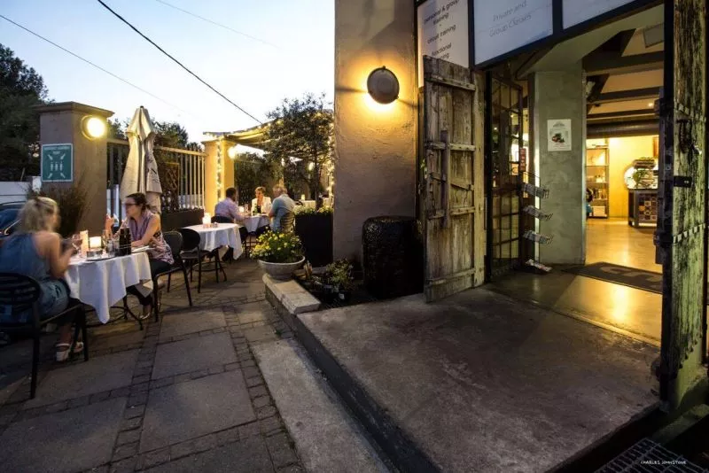 Restaurant image