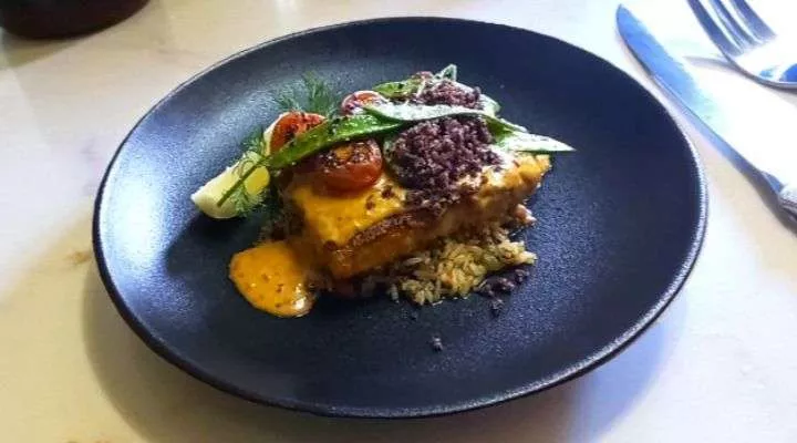 Restaurant image