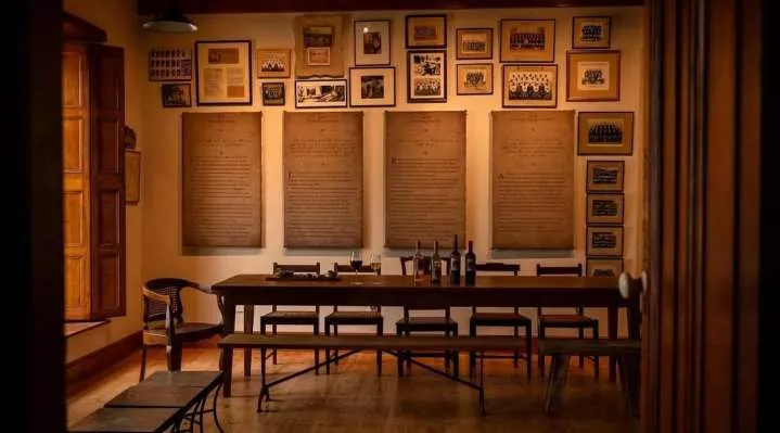 Restaurant image