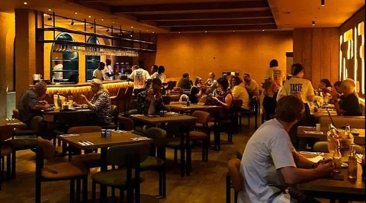 Restaurant image