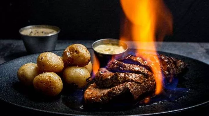 Restaurant image