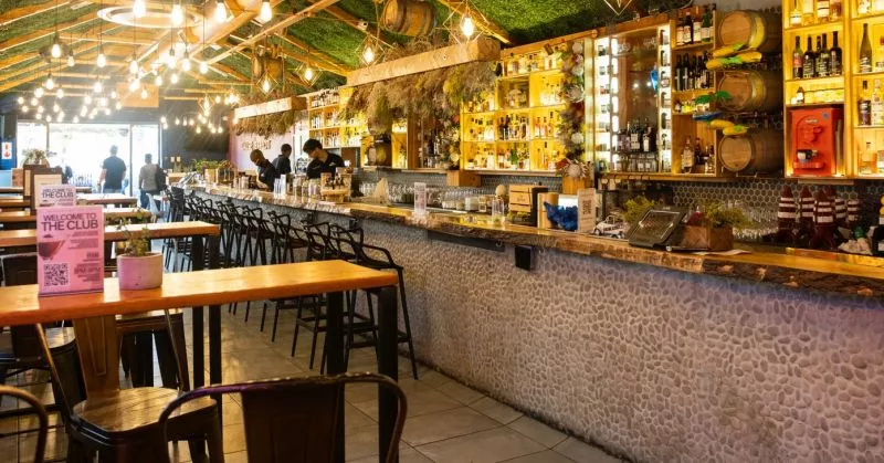 Restaurant image