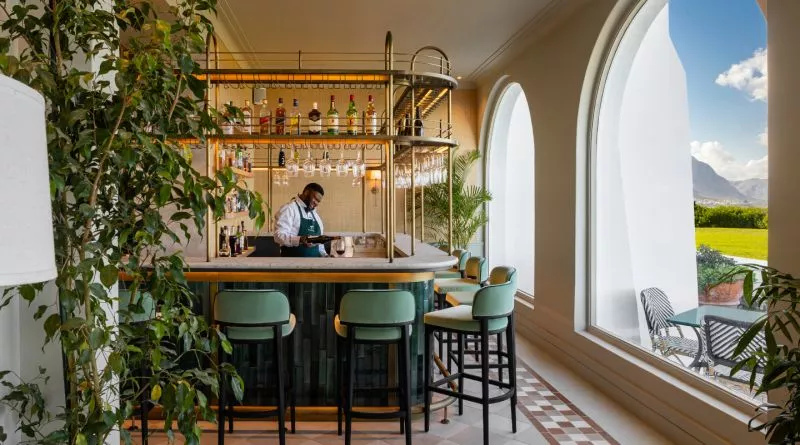 Restaurant image