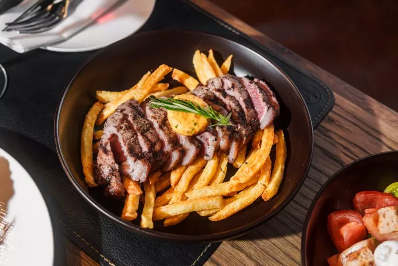Restaurant image
