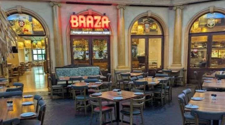 Restaurant image