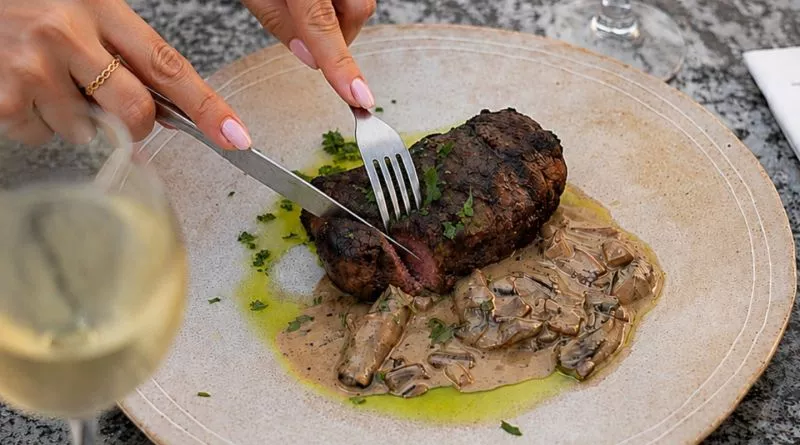 Restaurant image