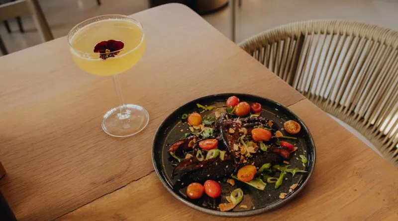 Restaurant image