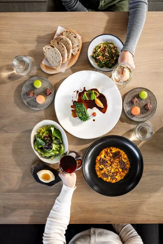 Restaurant image
