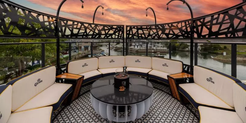 Restaurant image