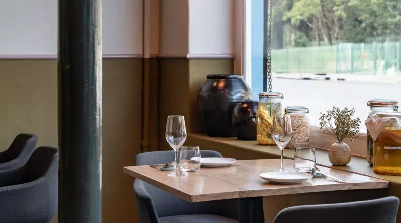 Restaurant image