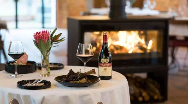 Restaurant image