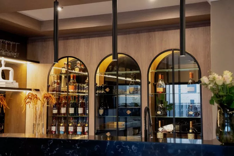 Restaurant image