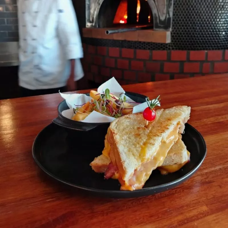 Restaurant image