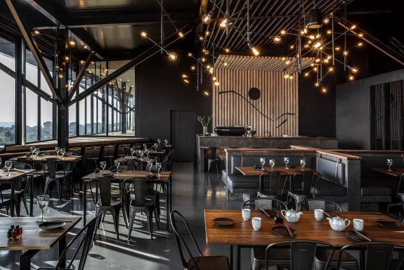 Restaurant image