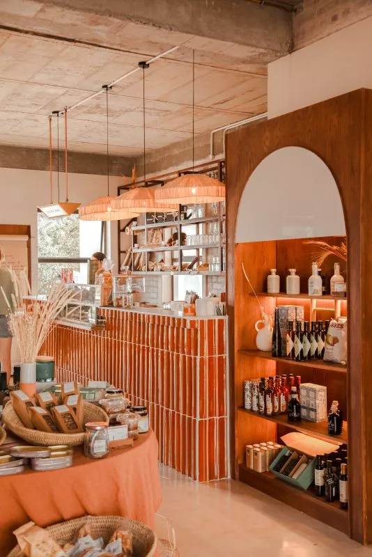 Restaurant image