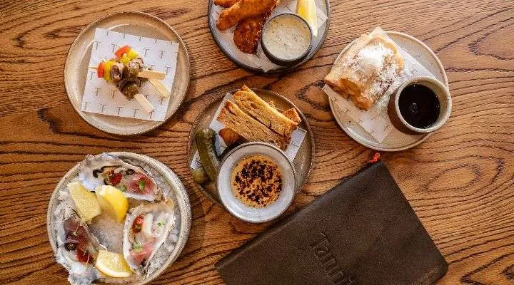 Restaurant image