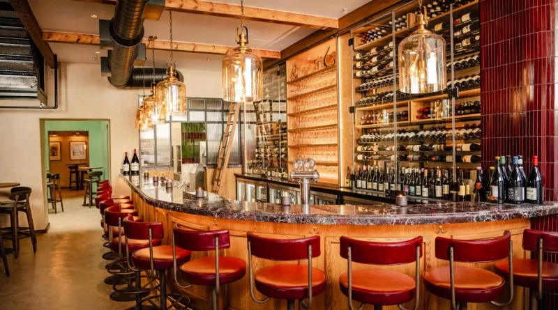 Restaurant image