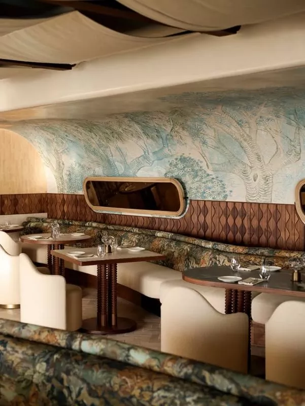 Restaurant image