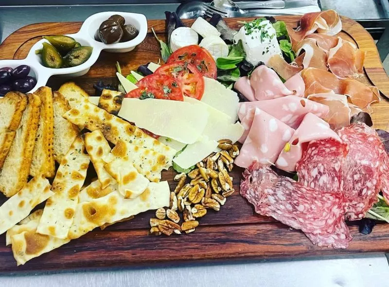 Restaurant image