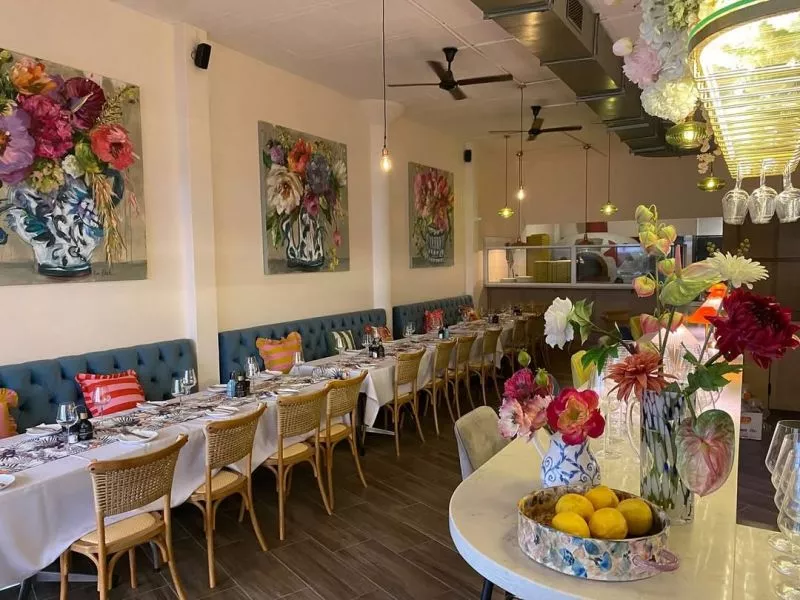 Restaurant image