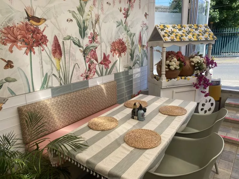Restaurant image