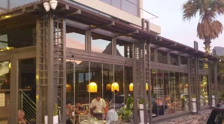 Restaurant image