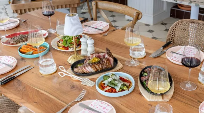 Restaurant image
