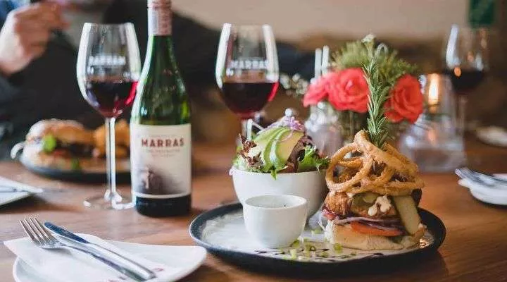 Restaurant image