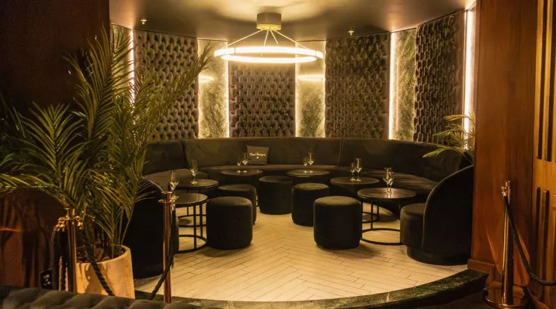 Restaurant image